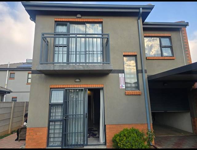 3 BEDROOM HOUSE FOR SALE IN ALBERTSDAL